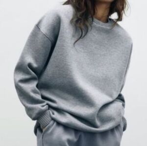 Zara Grey Oversized‎ Plush Crewneck Sweatshirt Size Small